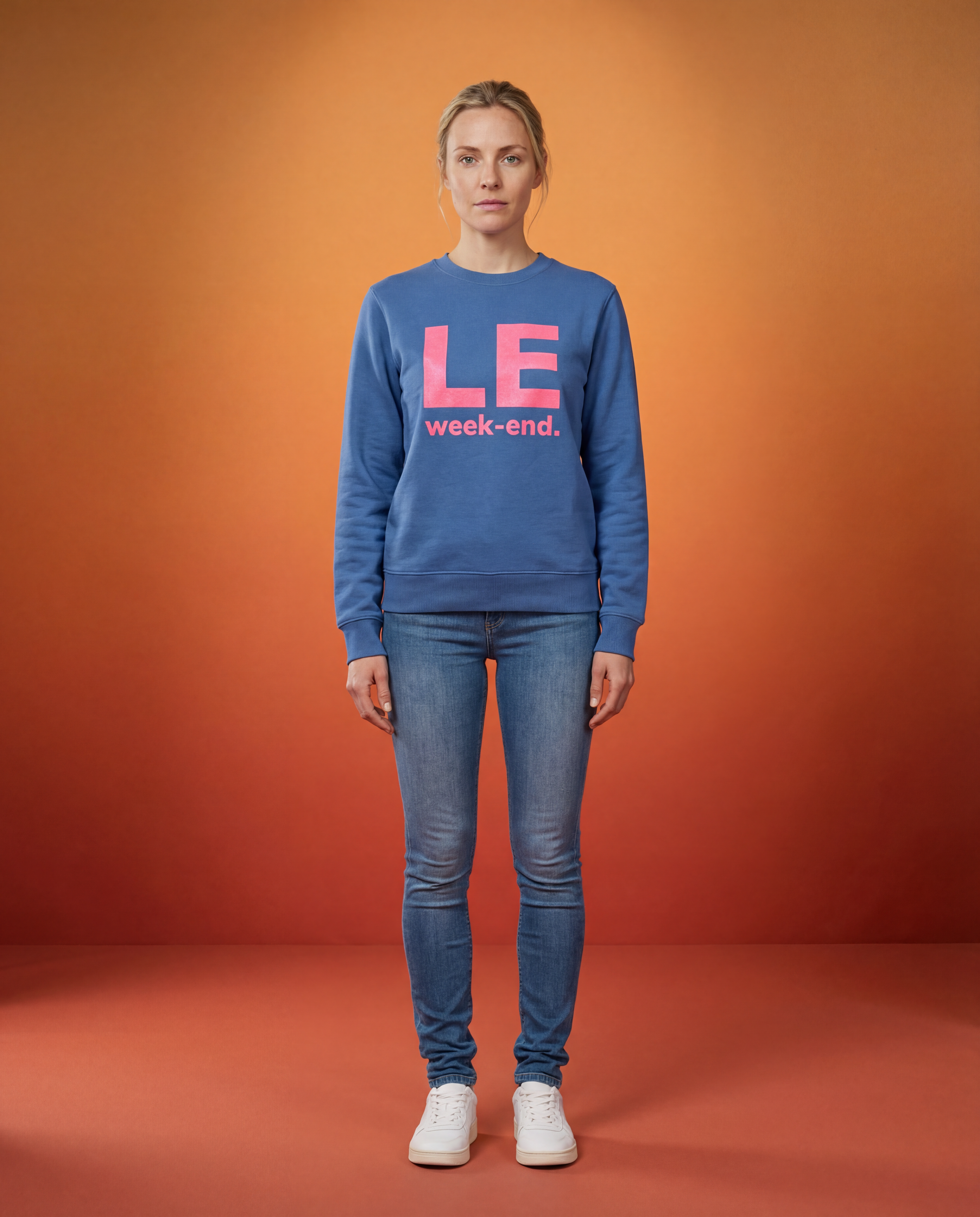 Le week-end. Pullover blau / rosa Glitzer
